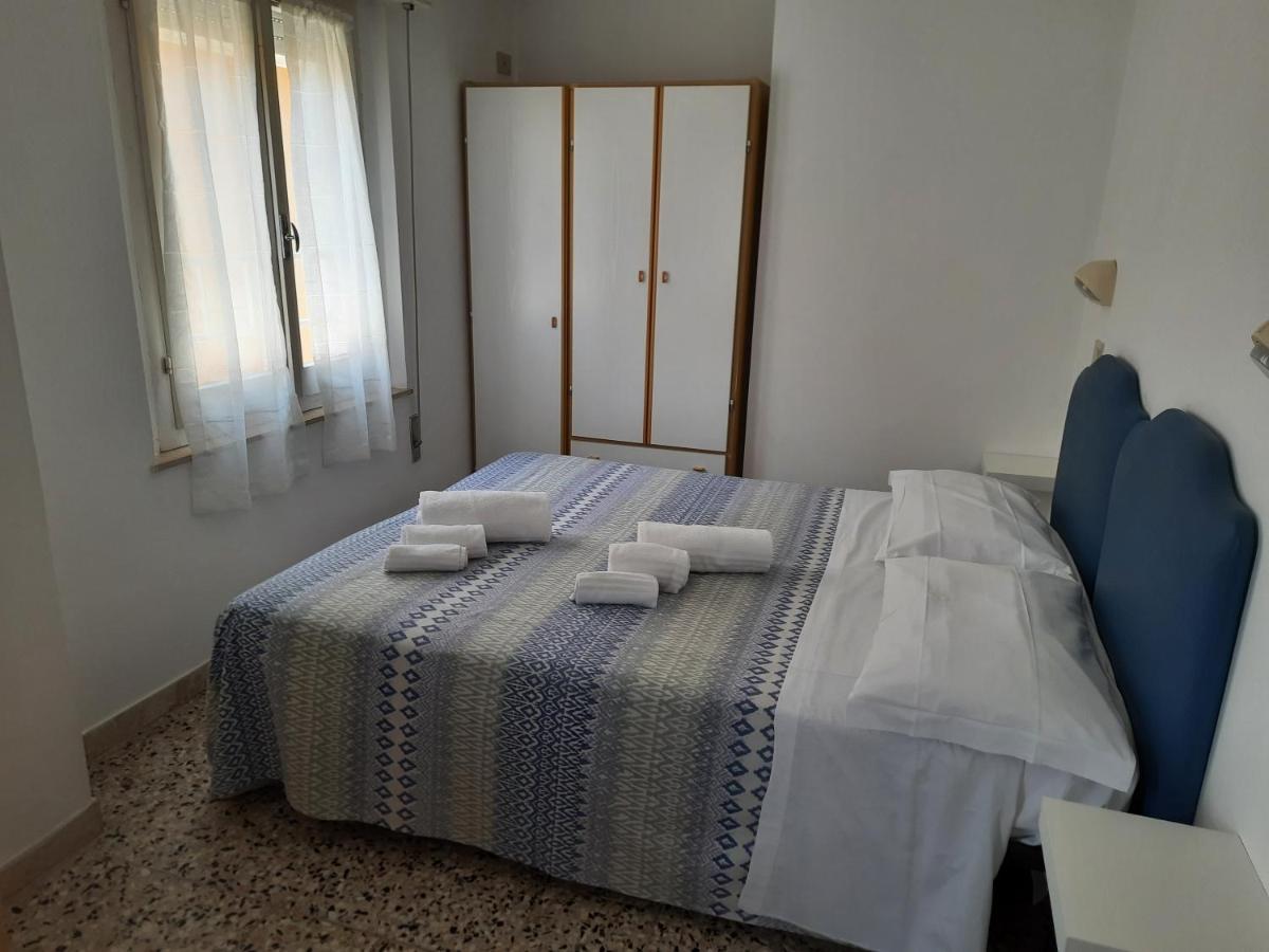 Hotel Barbiani Riccione Eksteriør bilde