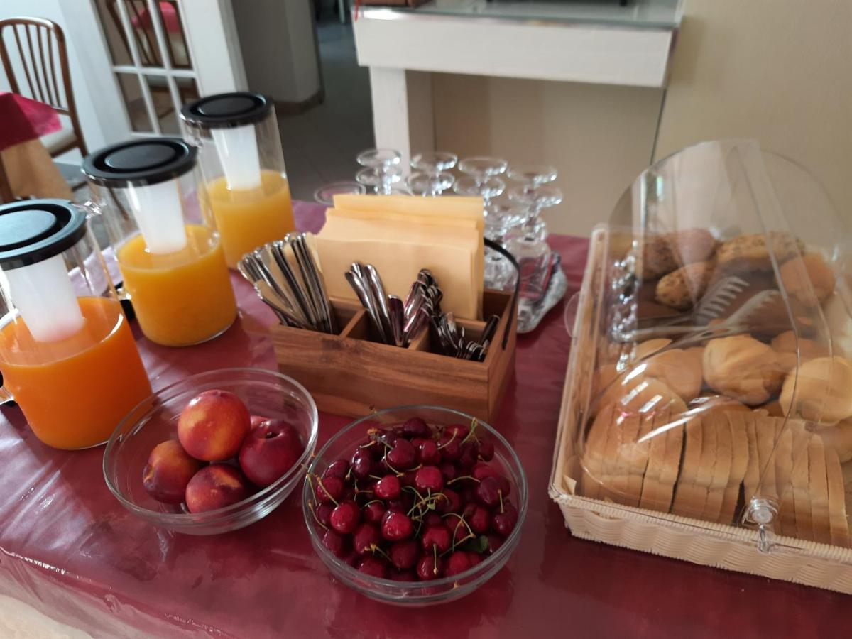 Hotel Barbiani Riccione Eksteriør bilde