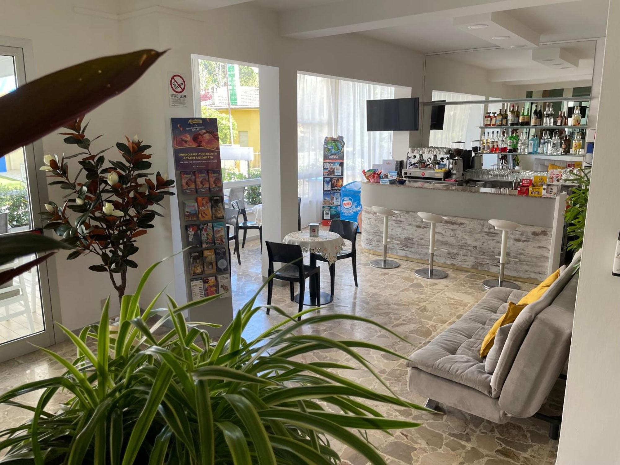 Hotel Barbiani Riccione Eksteriør bilde