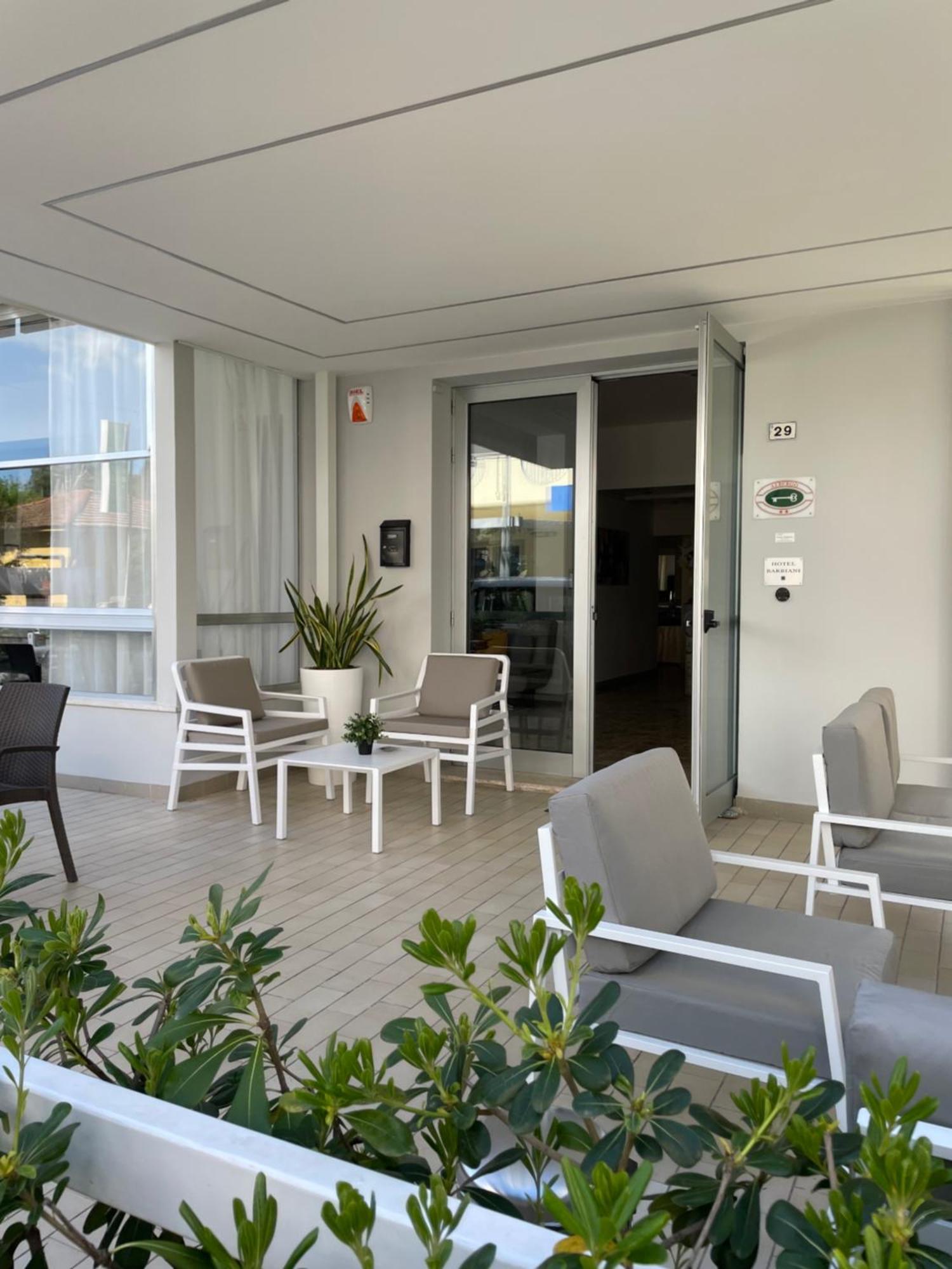 Hotel Barbiani Riccione Eksteriør bilde
