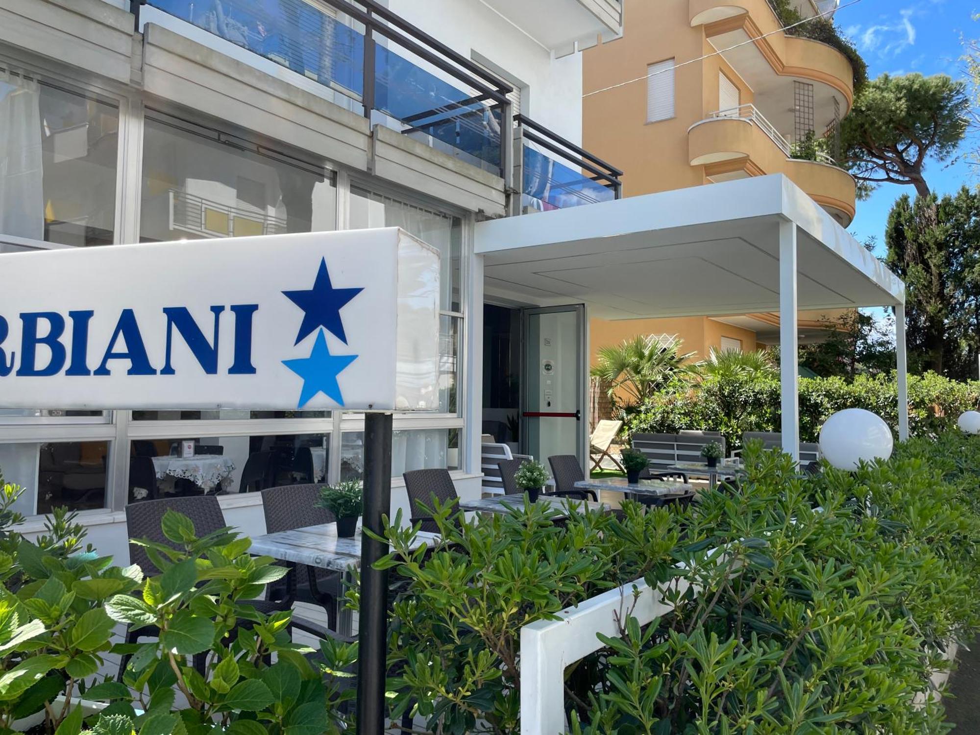 Hotel Barbiani Riccione Eksteriør bilde