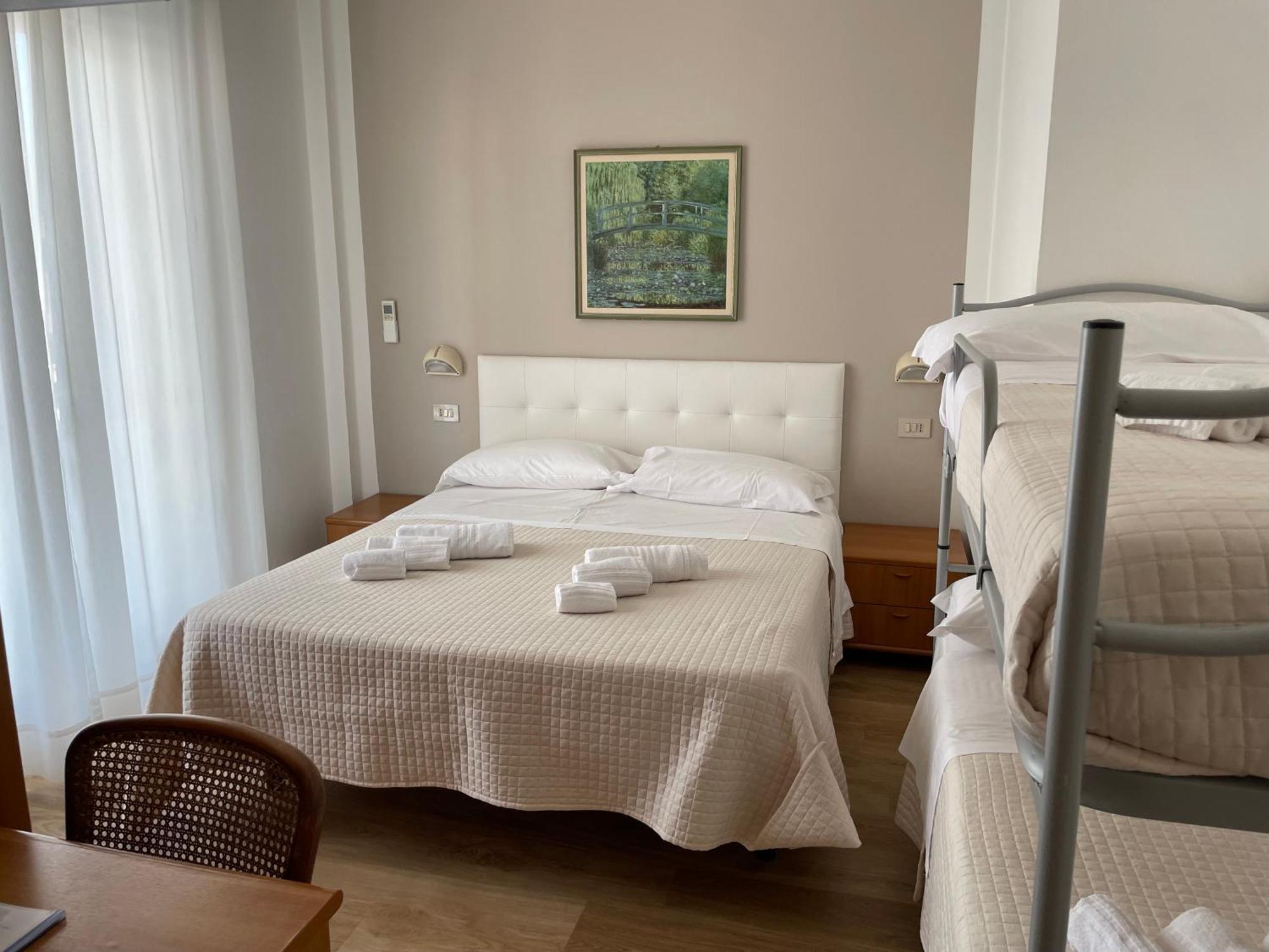 Hotel Barbiani Riccione Eksteriør bilde
